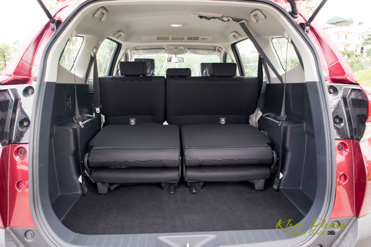 Ảnh khoang chứa đồ xe Toyota Rush 2020