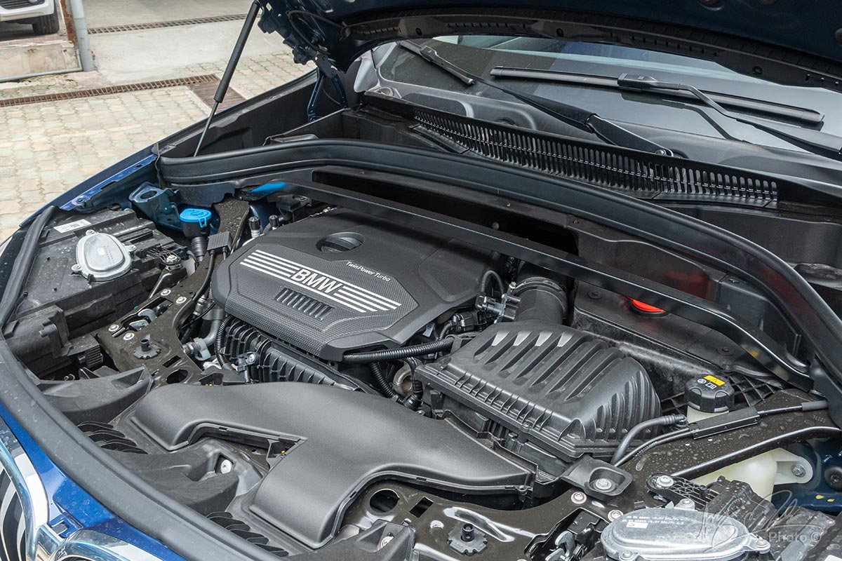 Động cơ TwinPower Turbo 1.5L 3 xi-lanh trên BMW X1 2020.