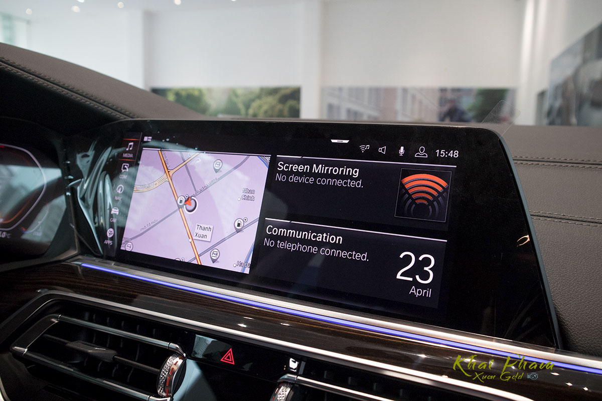 Ảnh màn hình xe BMW X5 xDrive40i 2020