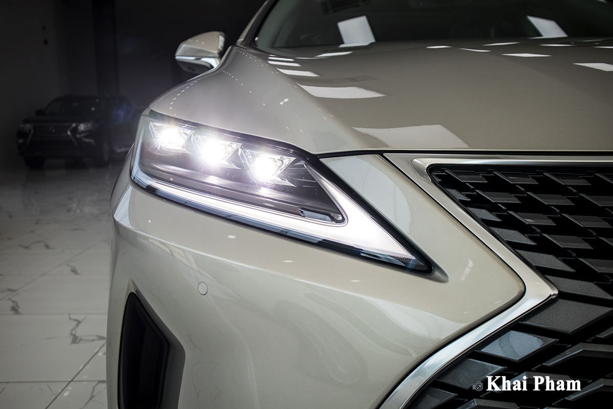 Ảnh đèn pha trái xe Lexus RX350 2020