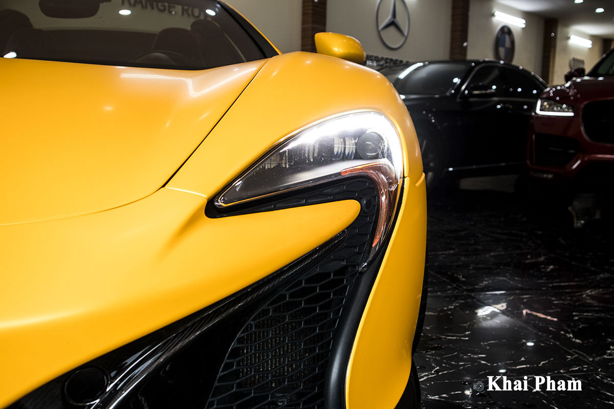 Ảnh chi tiết xe McLaren 650S Spider từng của Minh Nhựa với hàng loạt chi tiết mới 8 Ảnh đèn pha phải xe McLaren 650S Spider từng của Minh Nhựa