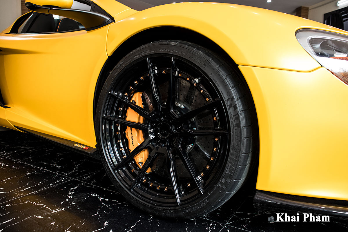 Ảnh chi tiết xe McLaren 650S Spider từng của Minh Nhựa với hàng loạt chi tiết mới 12 Ảnh la-zăng mới xe McLaren 650S Spider từng của Minh Nhựa