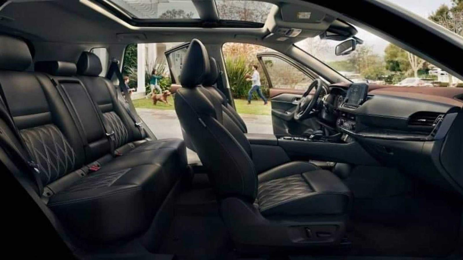 Nissan X-Trail 2021 cải tiến ấn tượng.