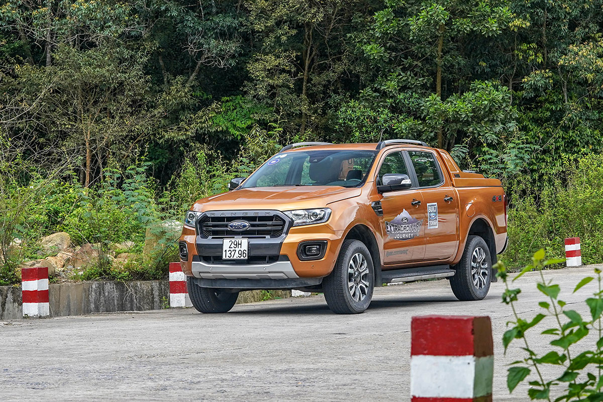 Ford Ranger giảm 20-75 triệu đồng 1