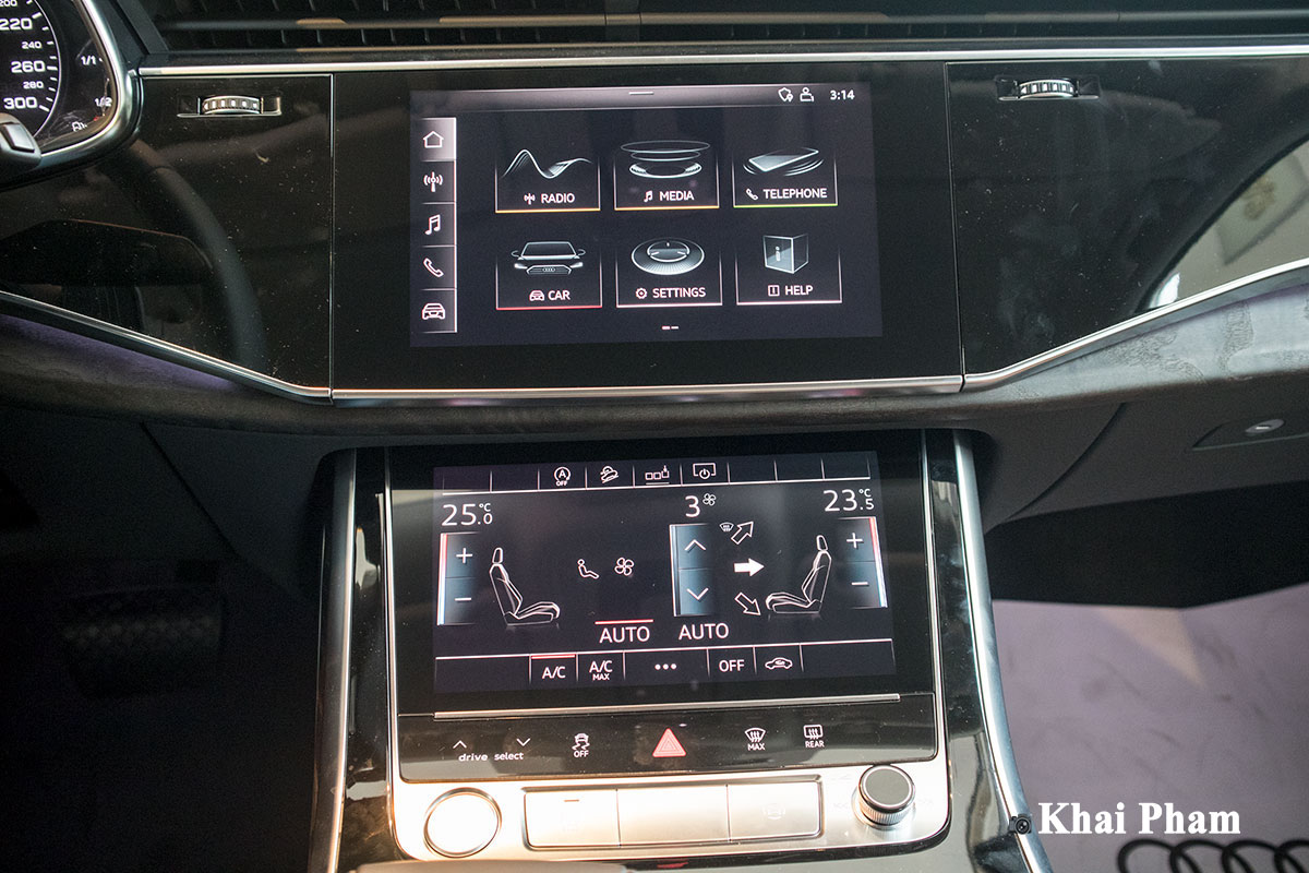 Ảnh màn hình xe Audi Q7 2020 DƯỚI THẤP