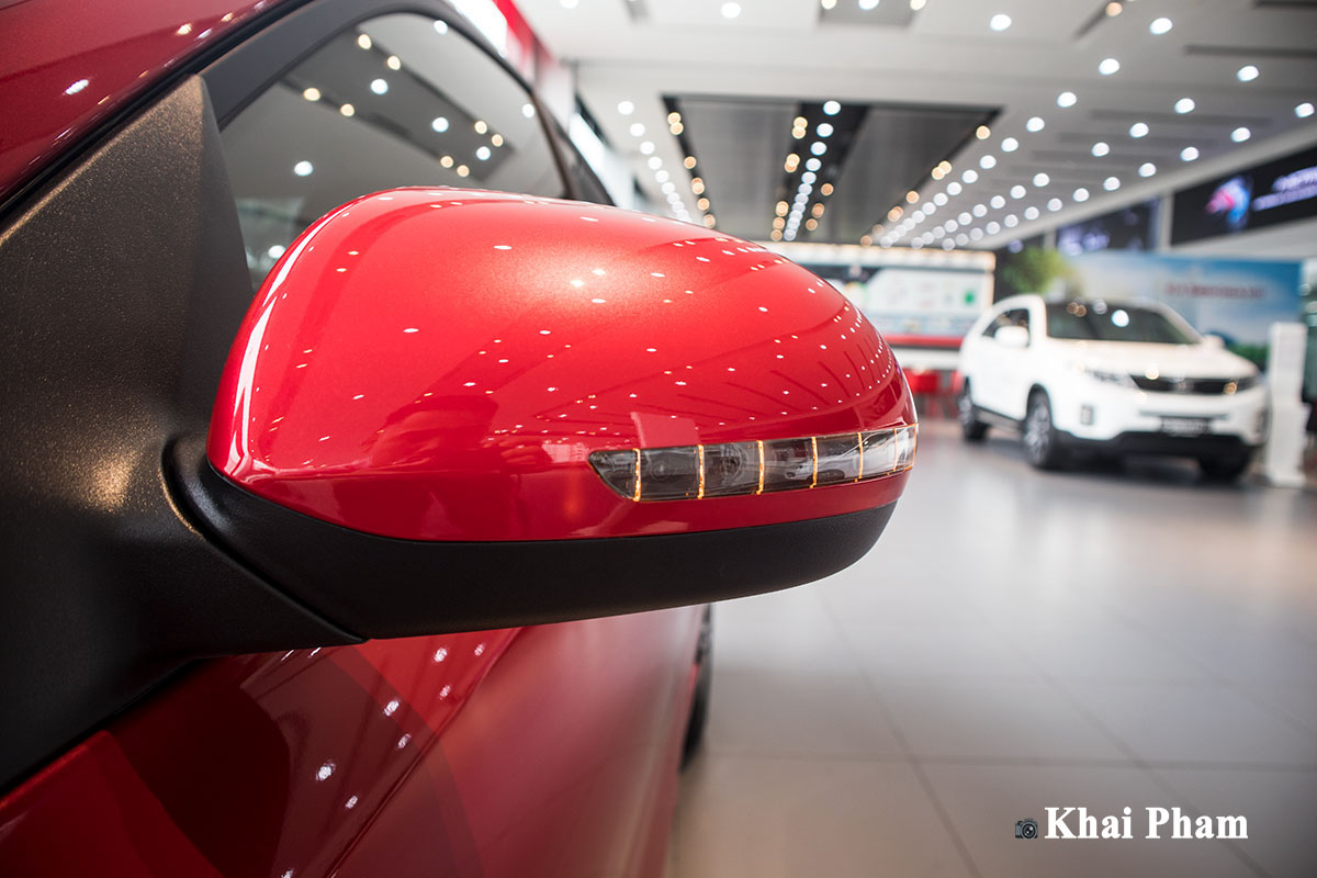 Ảnh gương xe Kia Soluto AT Luxury 2020 