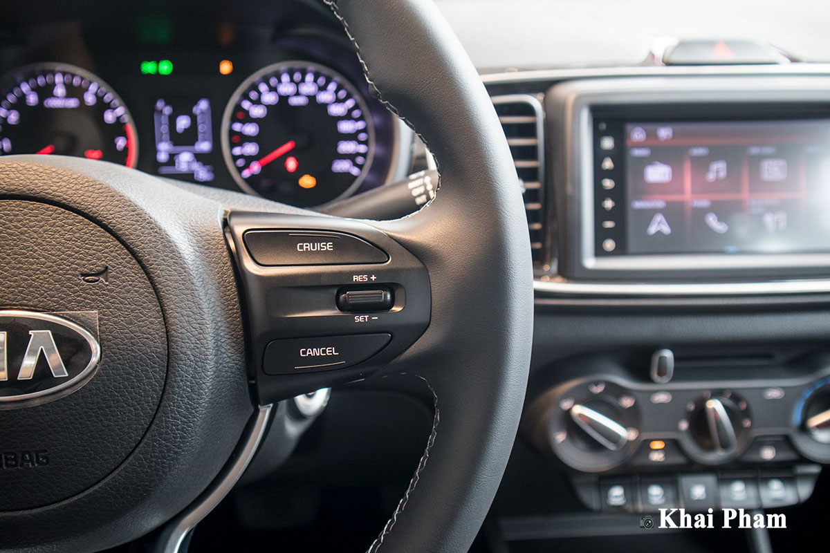 Ảnh nút bấm xe Kia Soluto AT Luxury 2020