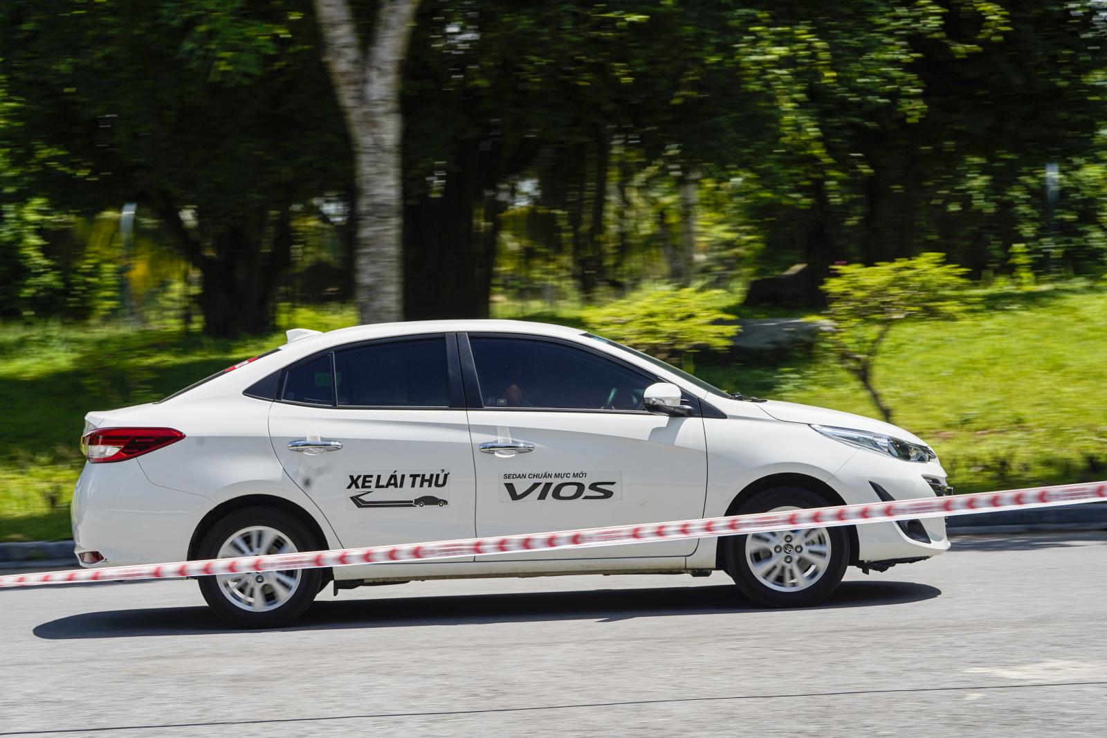 Toyota Vios là xe bán chạy nhất tháng 4/2020 1
