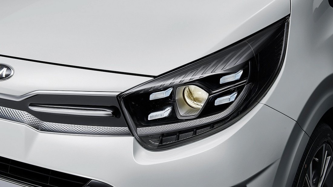 Kia Morning 2021 tái thiết kế nhiều chi tiết.