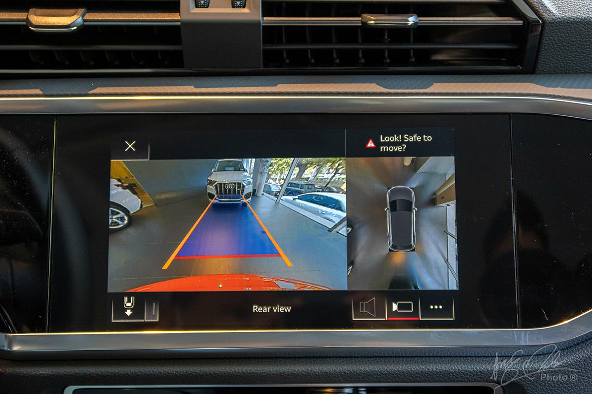 Đánh giá xe Audi Q3 2020: Camera 360.