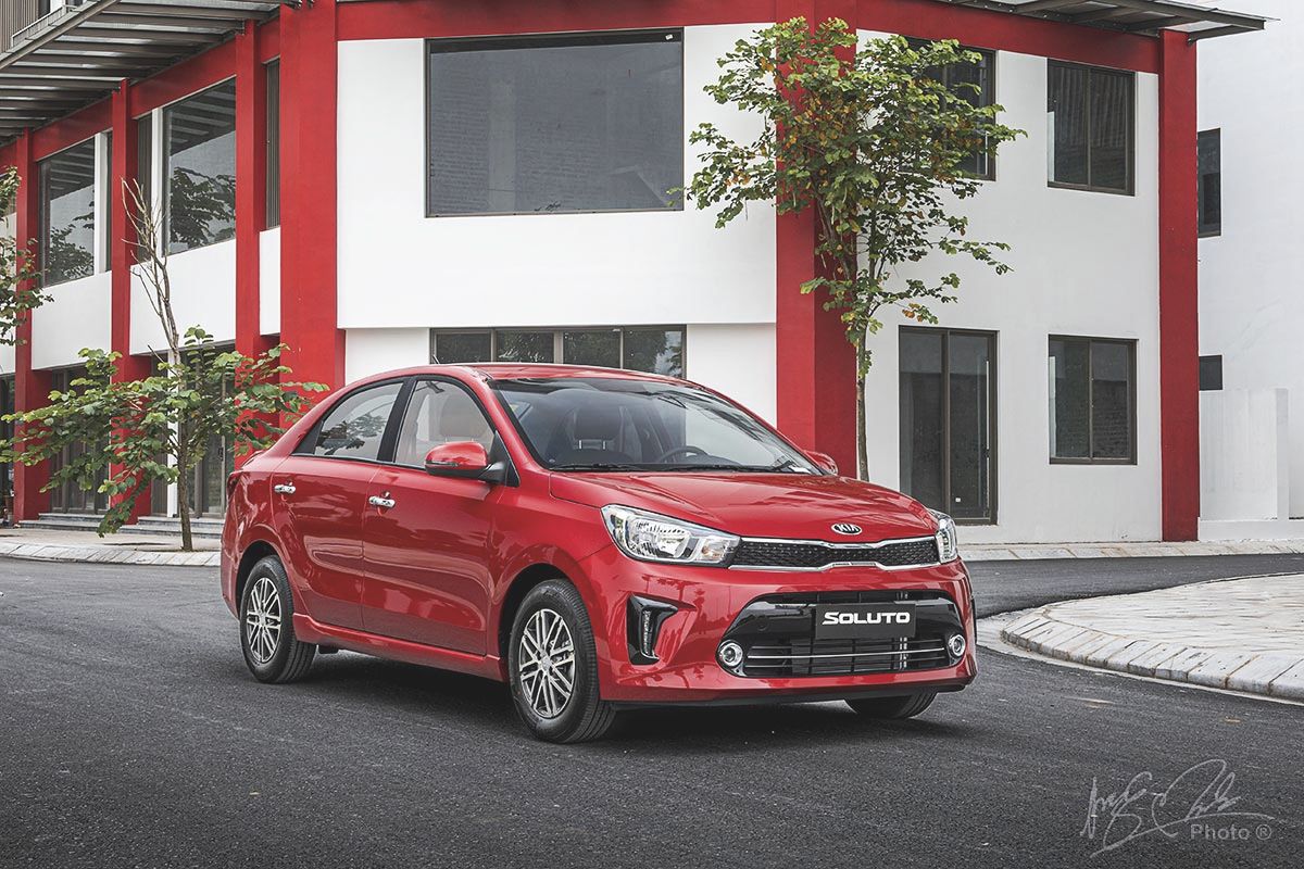 Kia Soluto Luxury mới ra mắt thị trường Việt 1