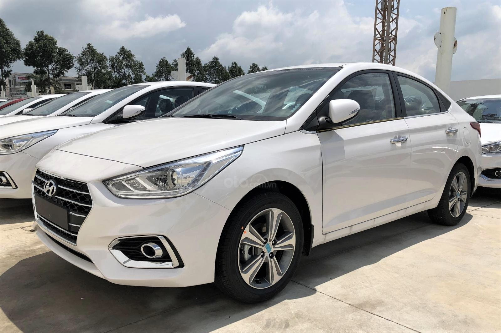 Hyundai Accent đang bán tại Việt Nam 1
