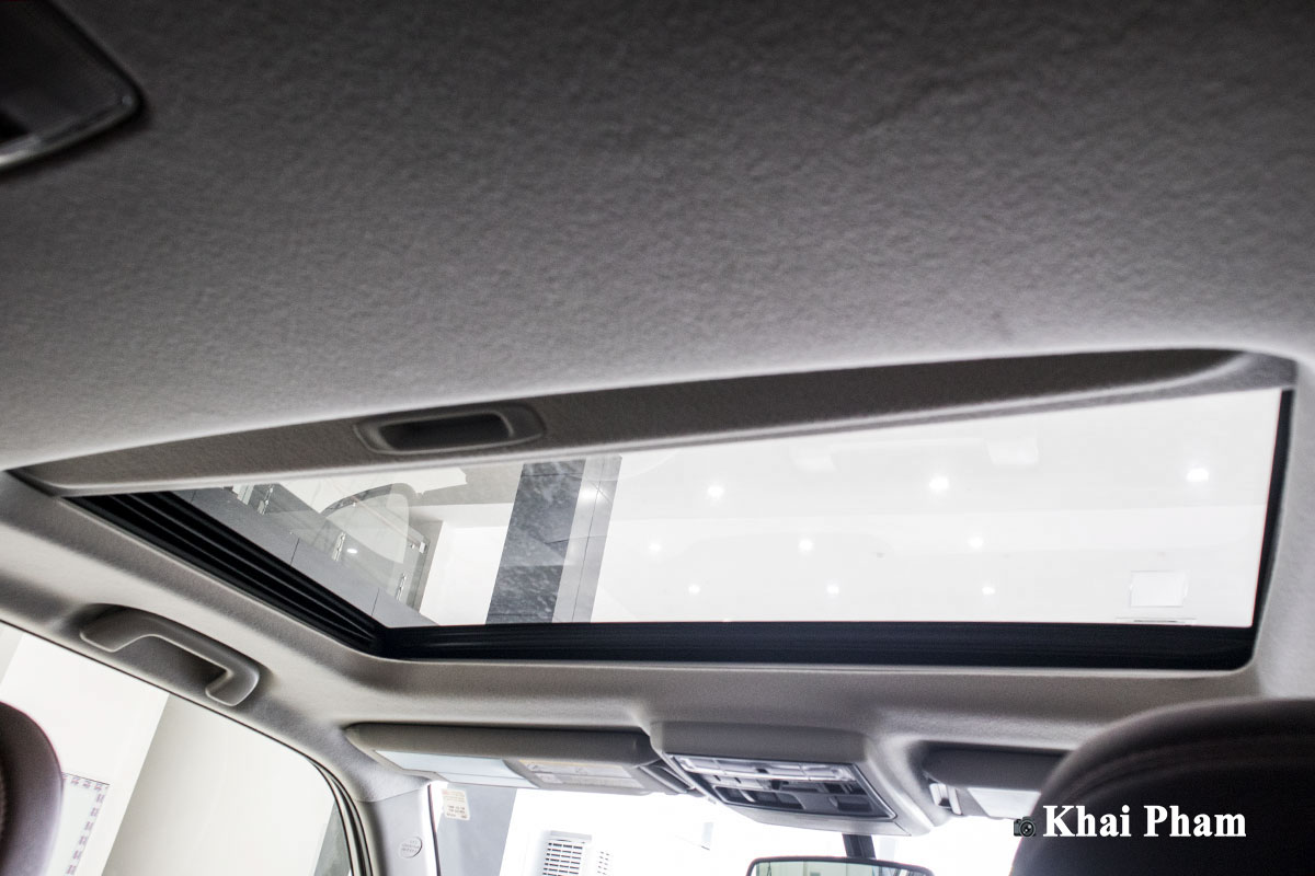Ngắm bộ ảnh chi tiết xe Toyota 4Runner Limited nhập Mỹ tại Việt Nam 35 Ảnh cửa sổ trời xe Toyota 4Runner Limited