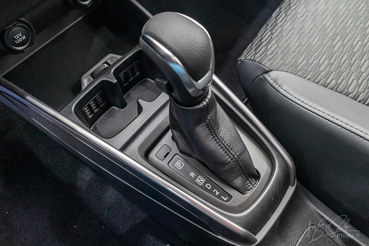 Đánh giá xe Suzuki XL7 2020: Chỉ có phiên bản số tự động.