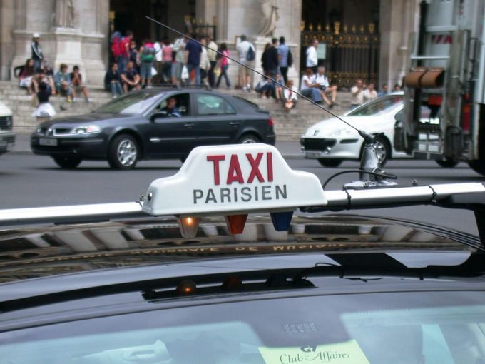 Taxi hoàn lương cũng nên tránh xa dù rẻ đến mấy.
