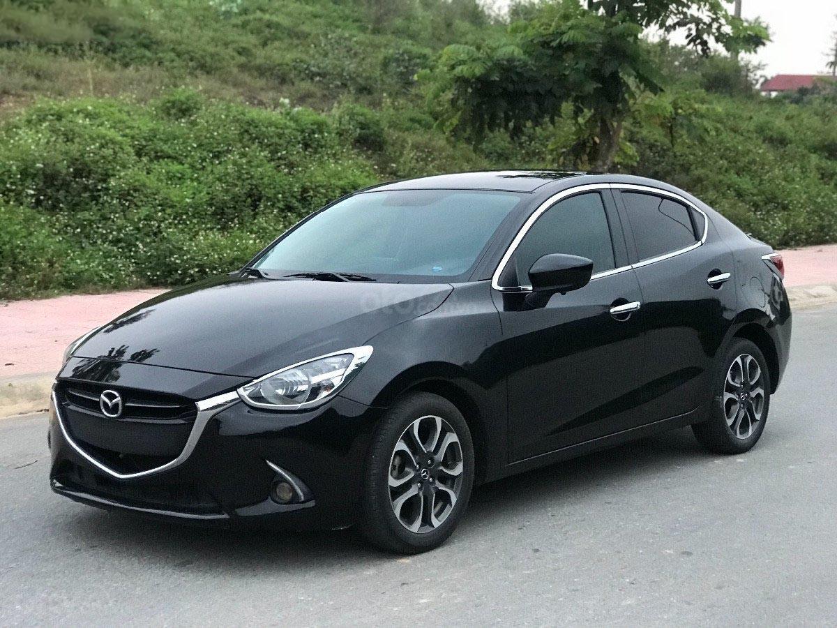 Mazda 2 Màu Đen Hôm nay