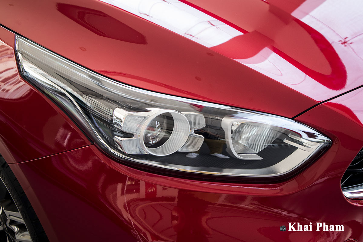 Ảnh đèn pha xe Kia Cerato 1.6AT Luxury 2020