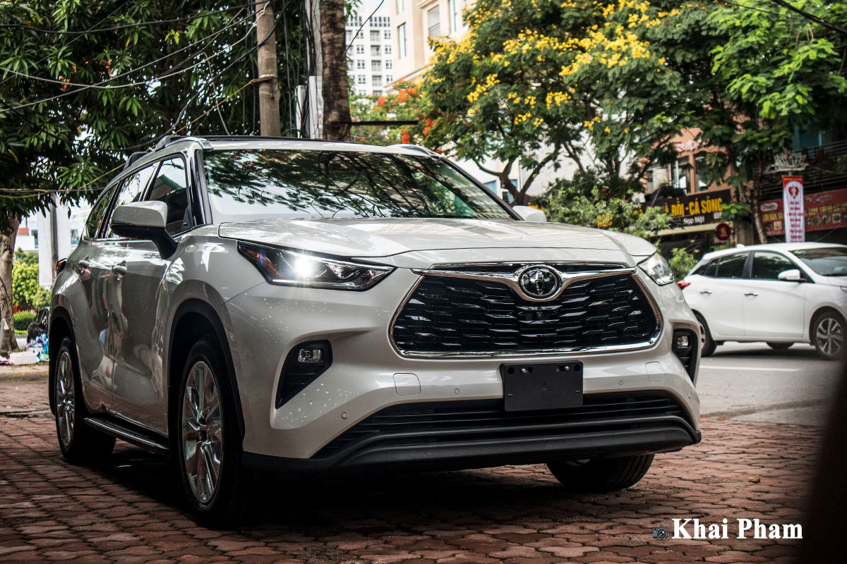 "Bóc tem" Toyota Highlander Limited 2020 đầu tiên về Việt Nam, đẳng cấp dân chơi a1