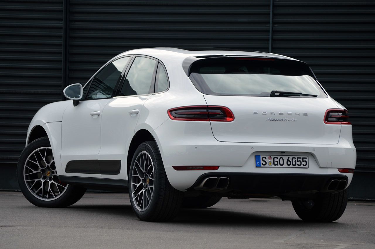 Không mua xe mới, đây là cách chủ nhân giúp Porsche Macan 2015 cuốn hút hơn a55