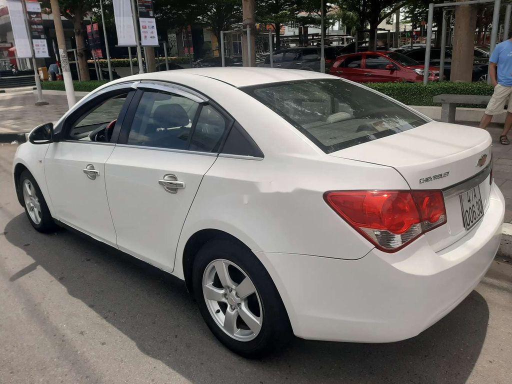 2011 Chevrolet Cruze Hatchback 16 16V 124 Hp Technical specs data fuel consumption Dimensions #21 2011 Chevrolet Cruze Hatchback 16 16V 124 Hp Technical specs data fuel consumption Dimensions