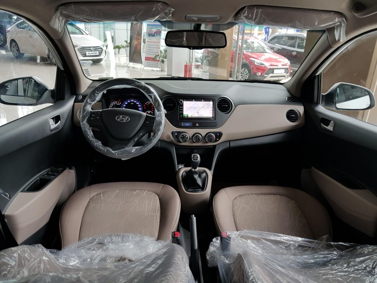 Nội thất Hyundai i10.