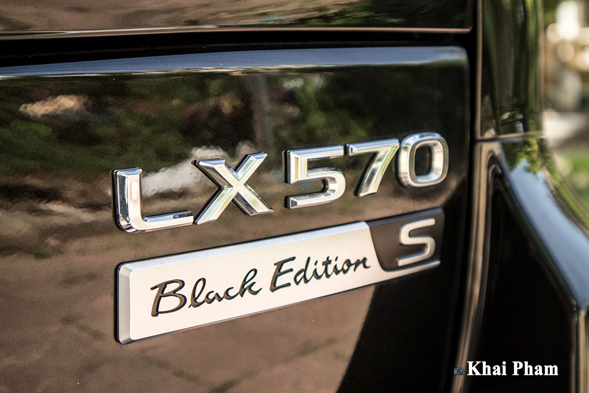 Ảnh logo xe Lexus LX 570 Super Sport Black Edition 2020