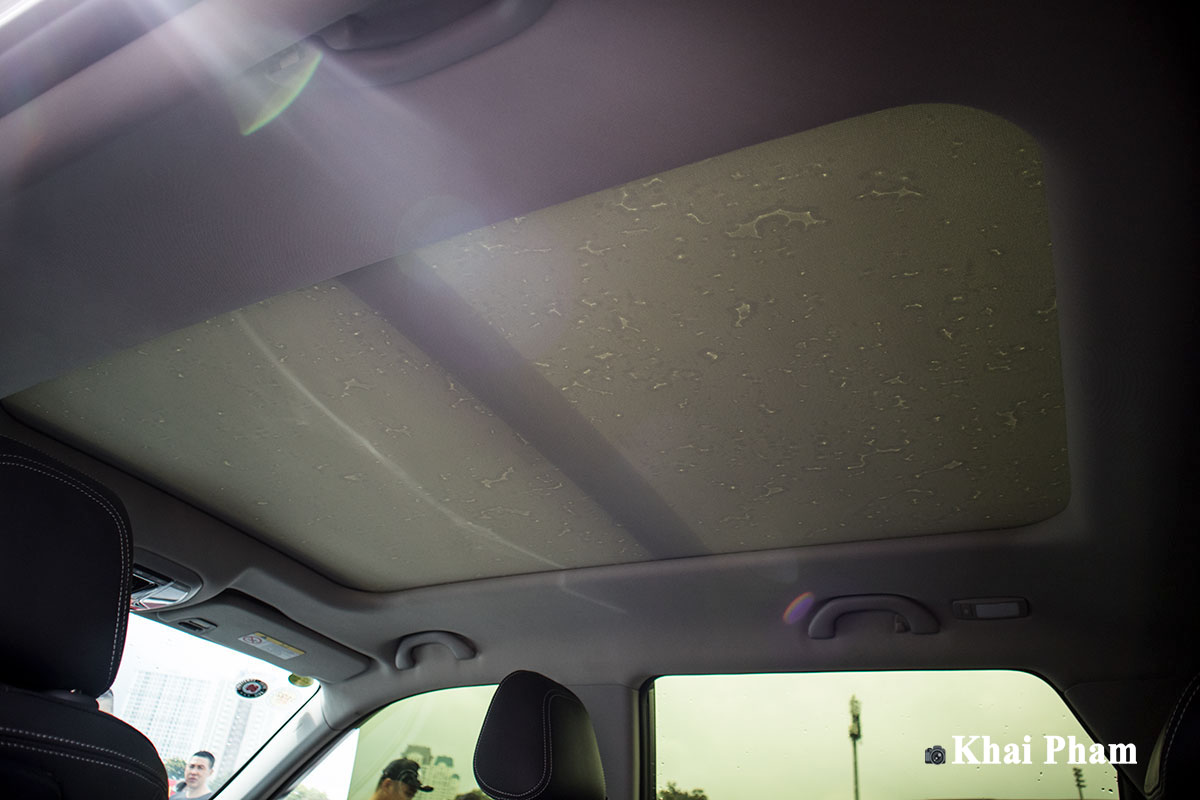 Ảnh cửa sổ trời xe Brilliance V7 2020 