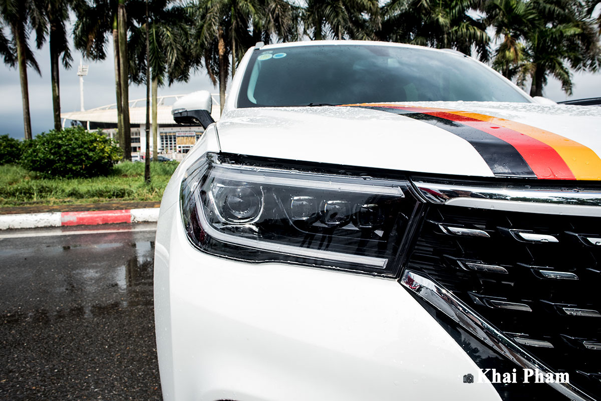 Ảnh đèn pha xe Brilliance V7 2020 