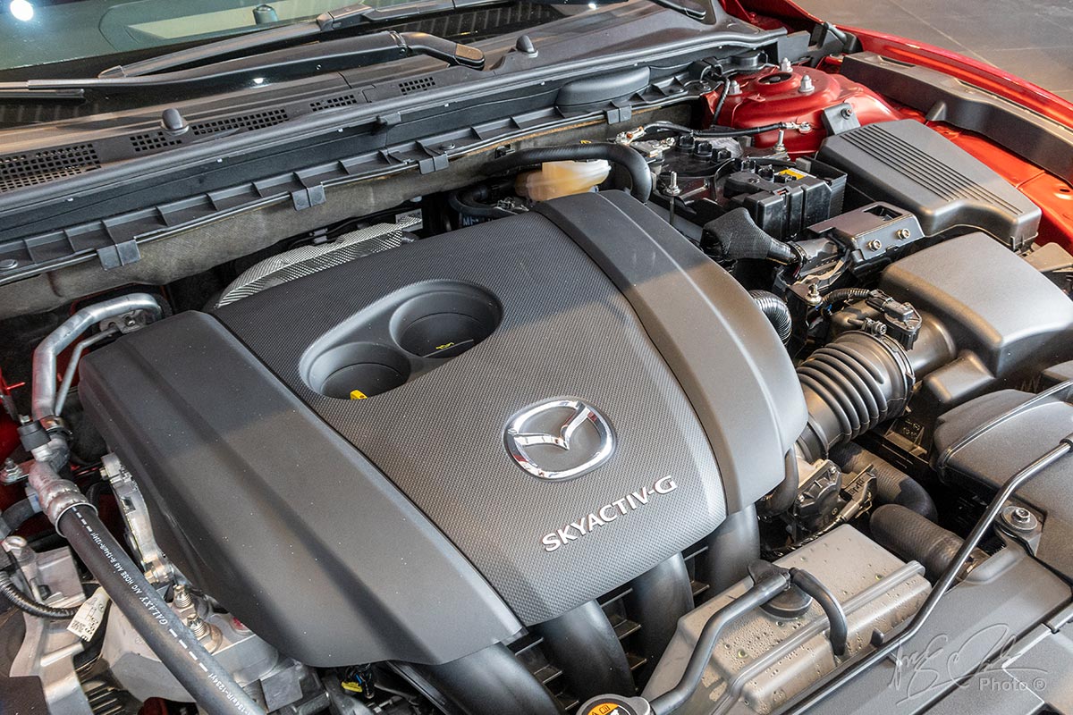 Đánh giá xe Mazda 6 2020: Động cơ Skyactiv đã được tỉnh chỉnh mô-men xoắn.