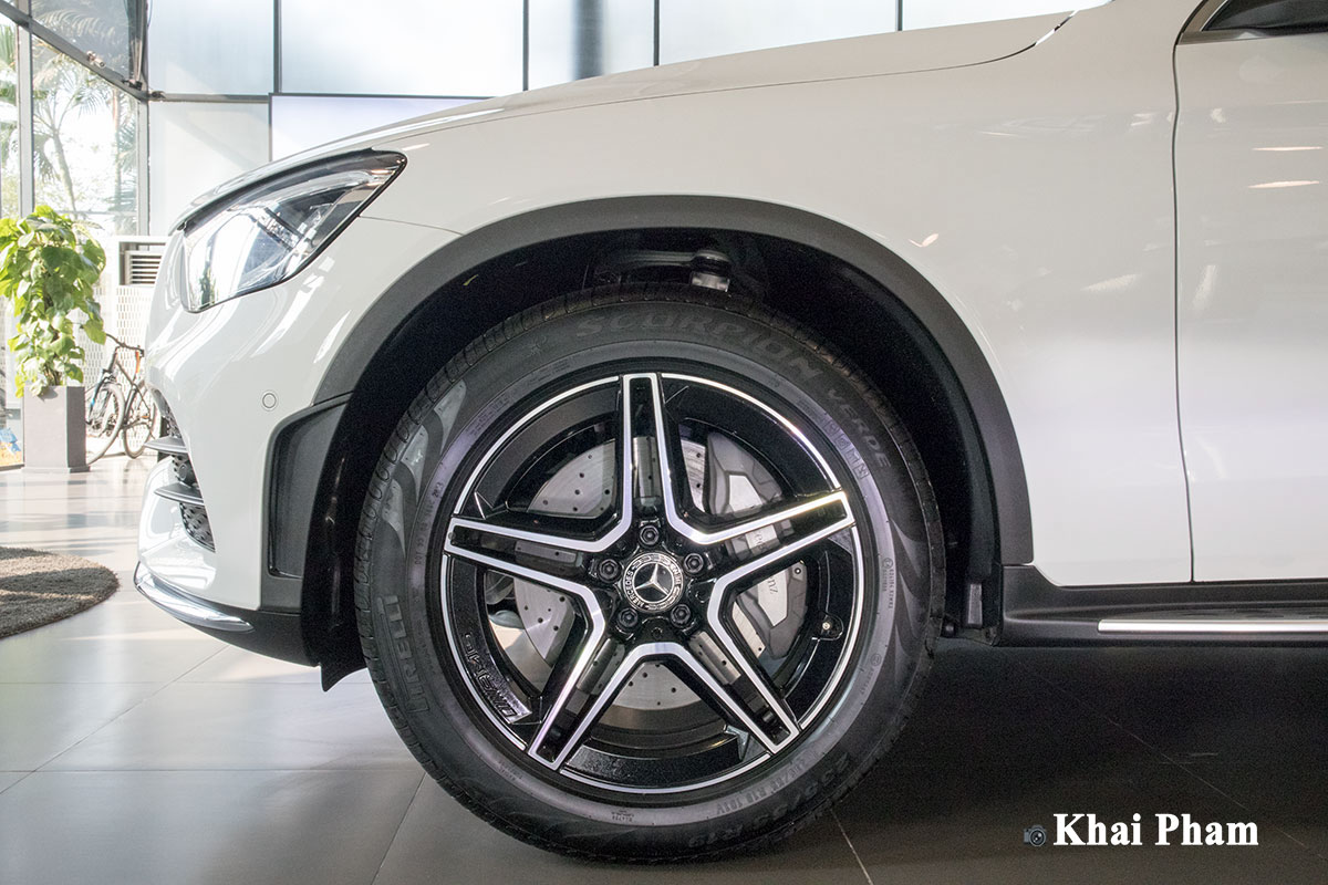 Ảnh Mâm xe Mercedes-Benz GLC 300 2020