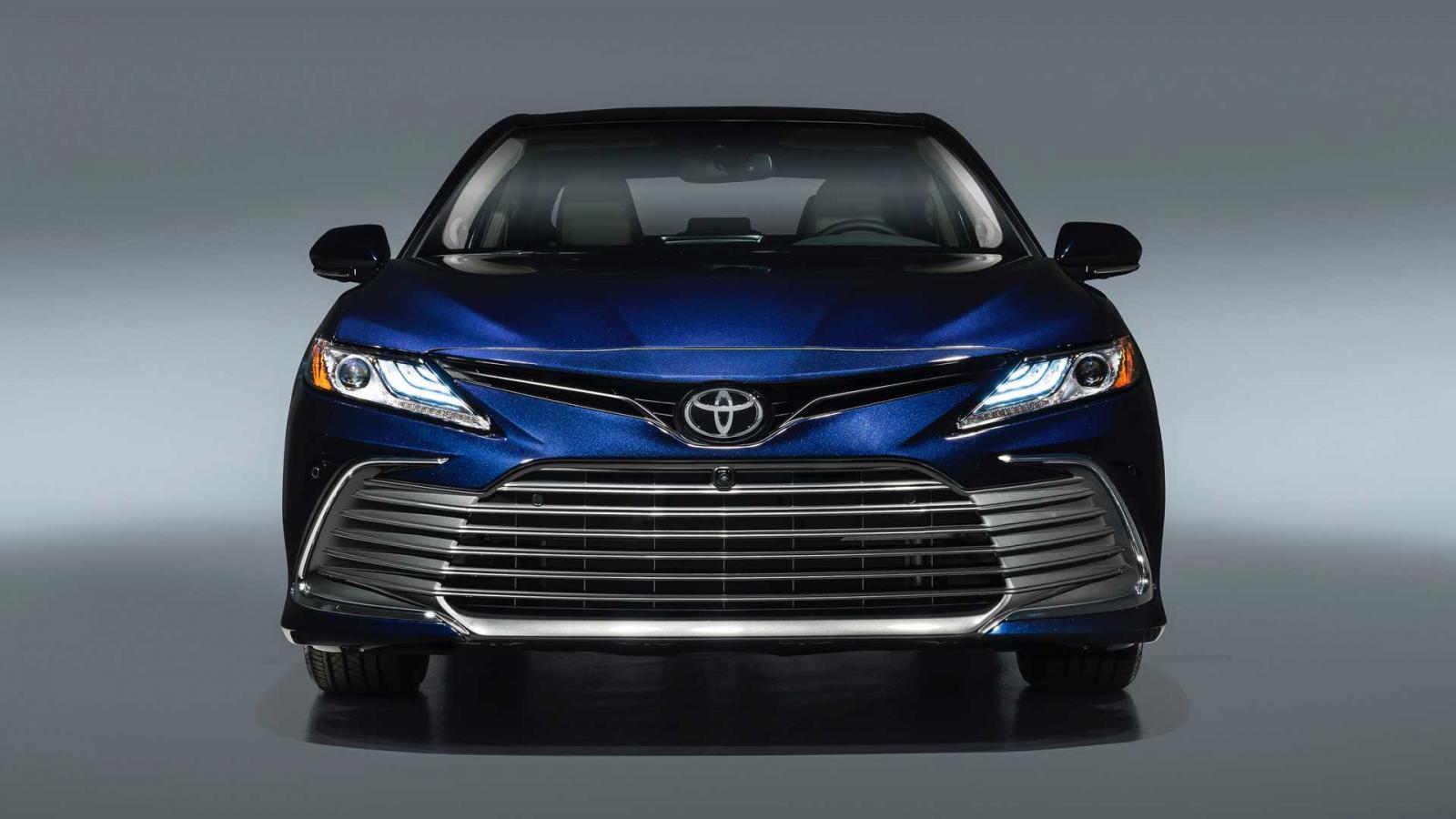 Toyota Camry 2021 ấn tượng hơn nữa.