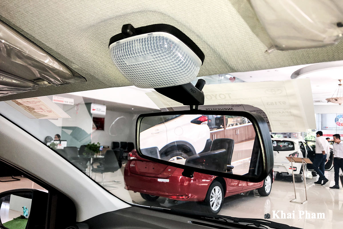 Ảnh gương trong xe Toyota Wigo 2020 