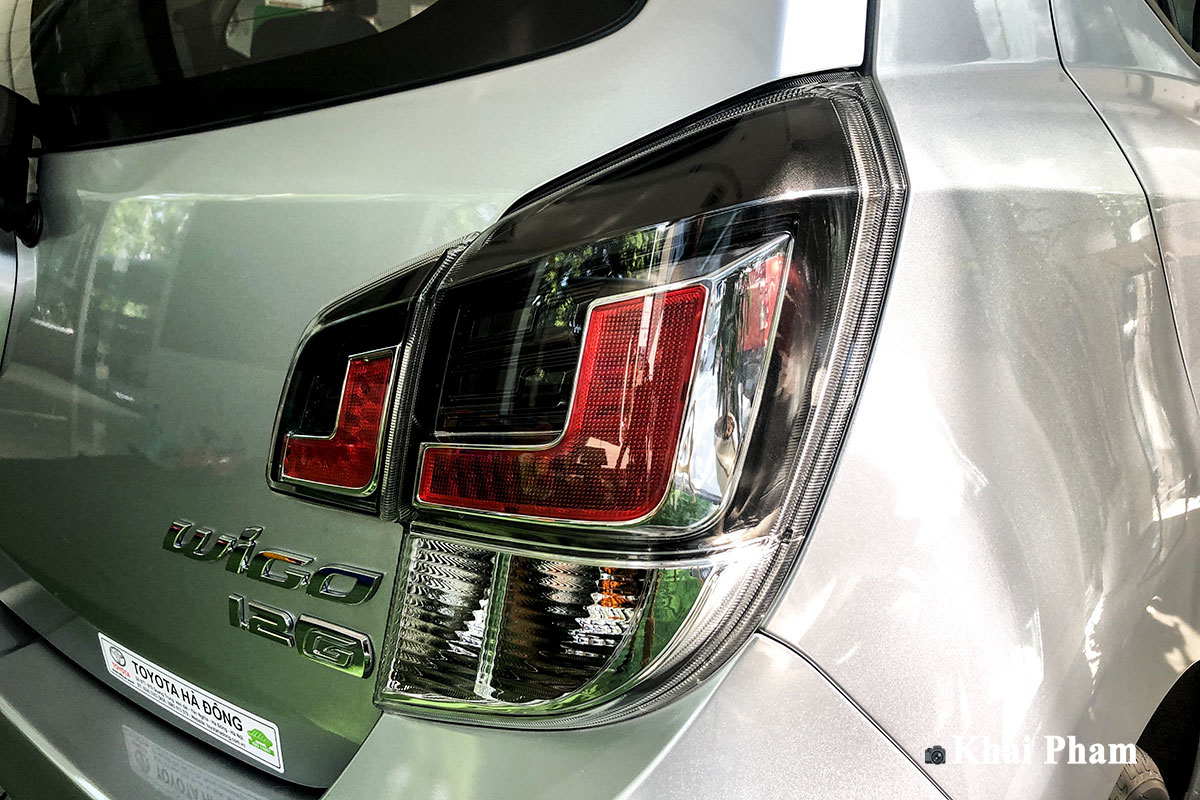 Ảnh chụp Đèn hậu xe Toyota Wigo 2020 a1