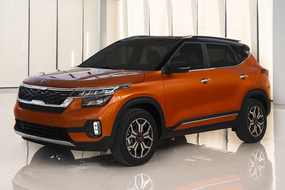 Kia Seltos 16 PREMIUM 2023 thông số giá lăn bánh khuyến mãi 032023   Giaxehoivn