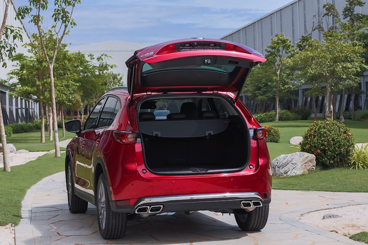 Ảnh Khoang hành lý xe Mazda CX-5 2020