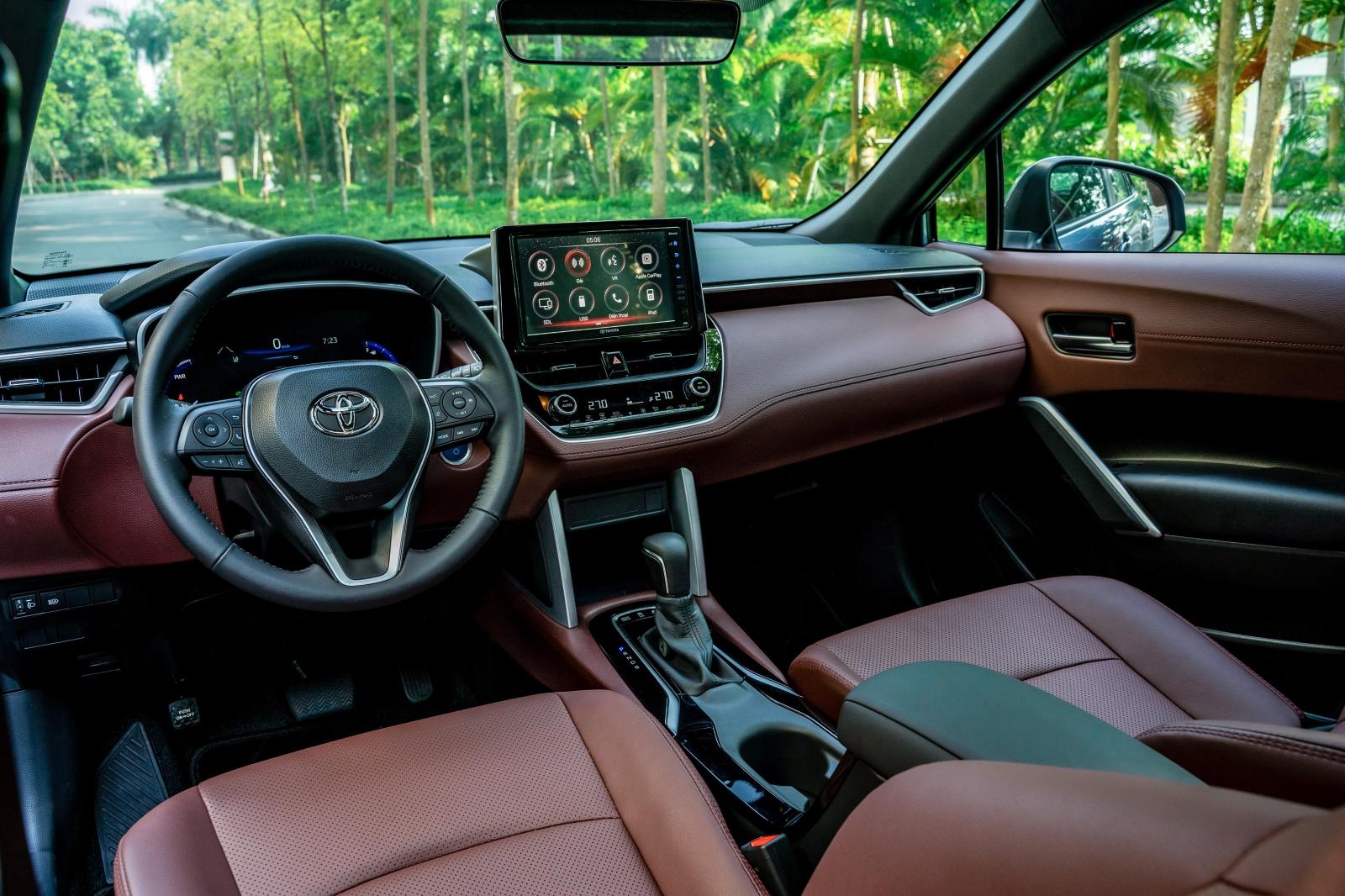 Nội thất Toyota Corolla Cross 2020 dành cho thị trường Việt Nam ...