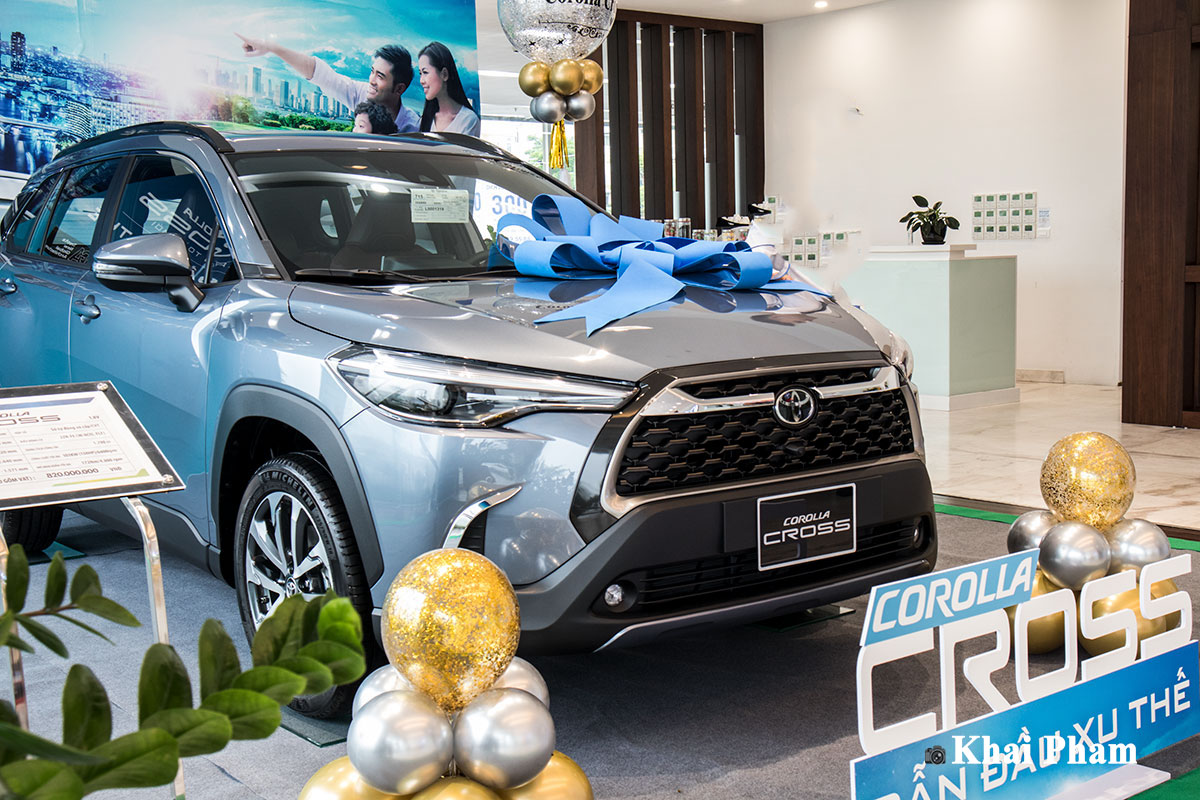 Toyota Corolla Cross 2020 về đại lý, khách hàng trải nghiệm nói gì? a1