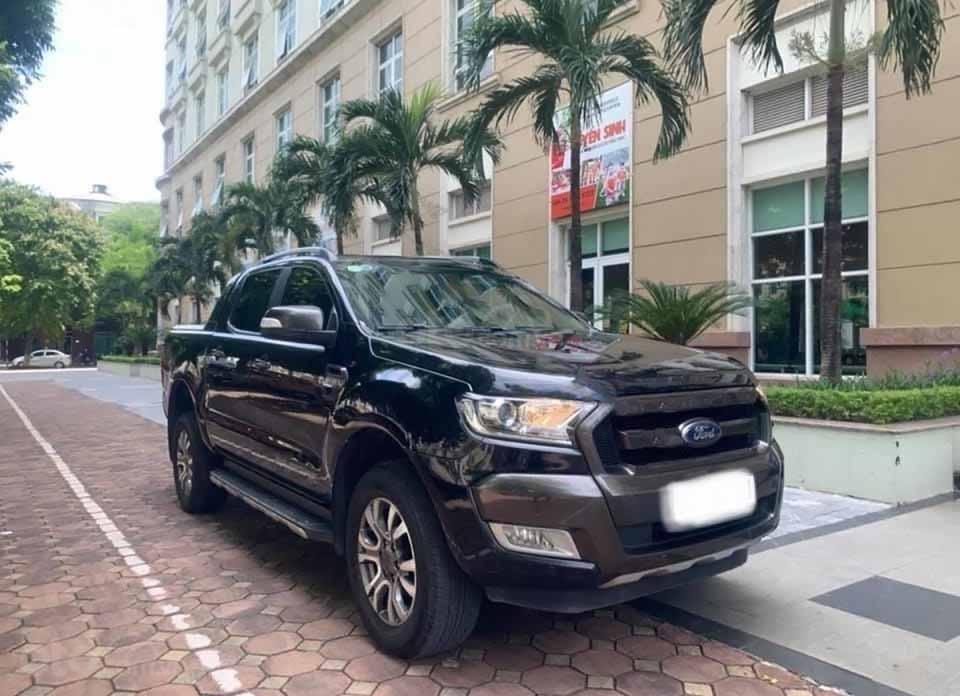 Ford Ranger XLS 20L 4x2 MT 2023  Phiên Bản Số Sàn Một Cầu