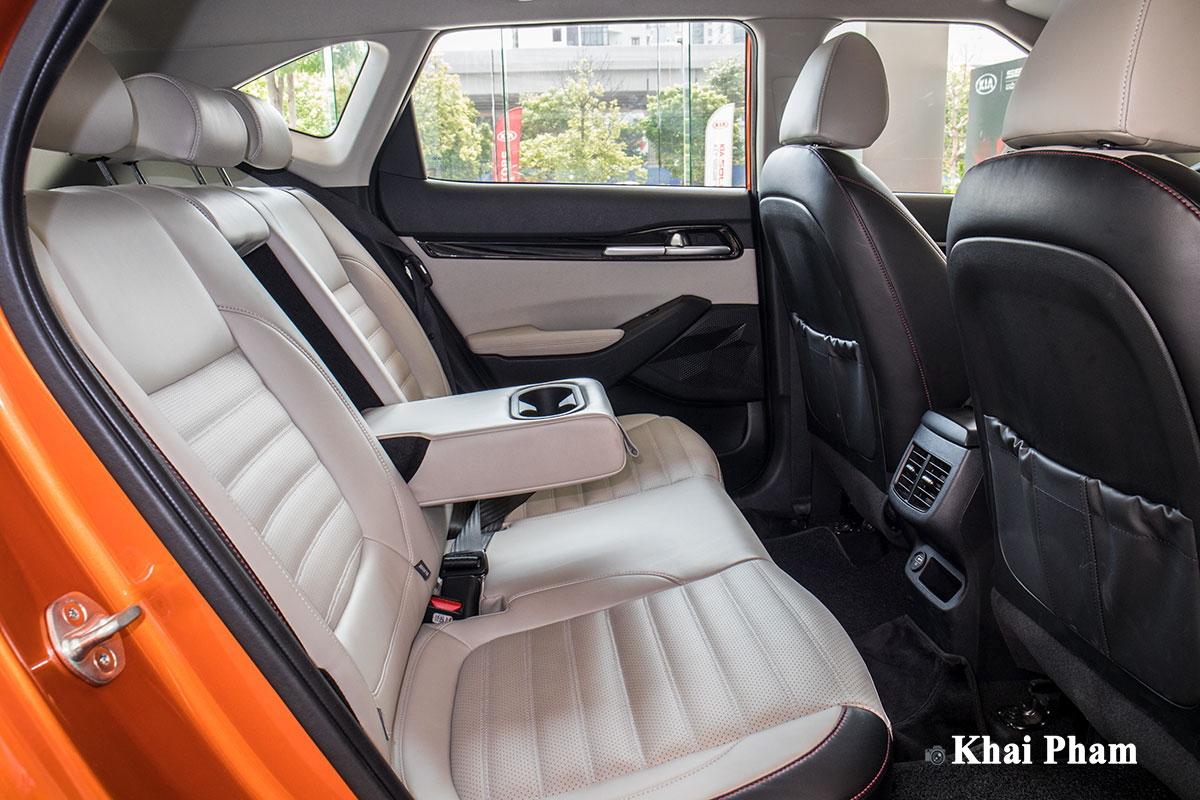 Ảnh ghế sau xe Kia Seltos Premium 2020 12a