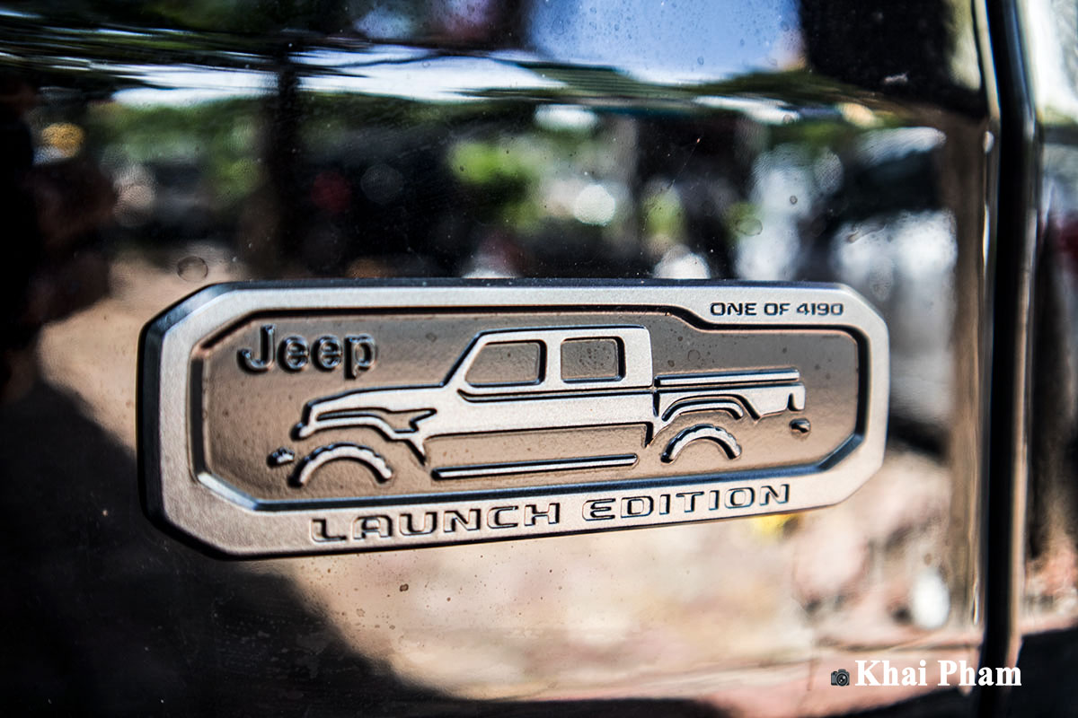 Ảnh Logo xe Jeep Gladiator 2020 