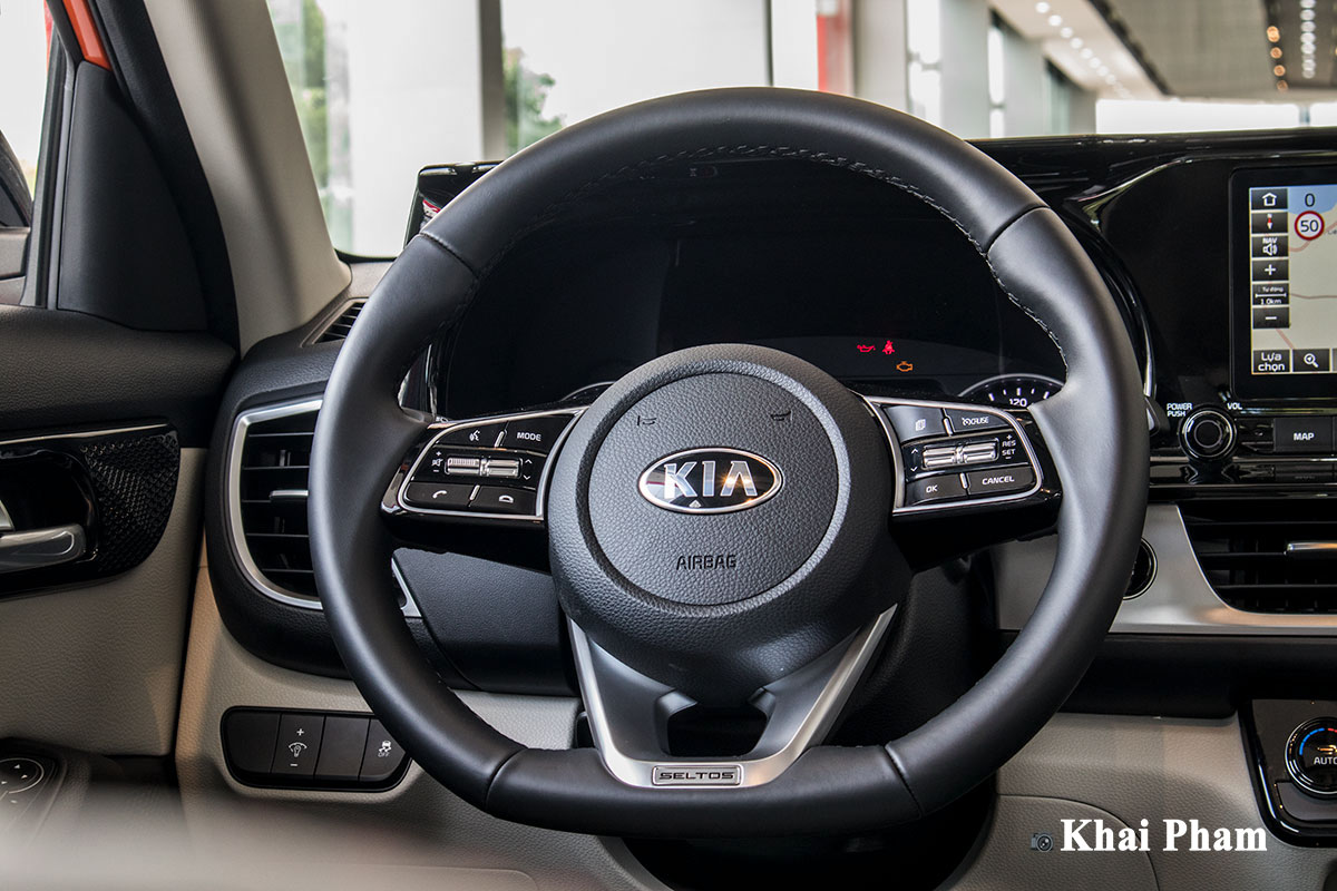 Ảnh Vô-lăng xe Kia Seltos Premium 2020