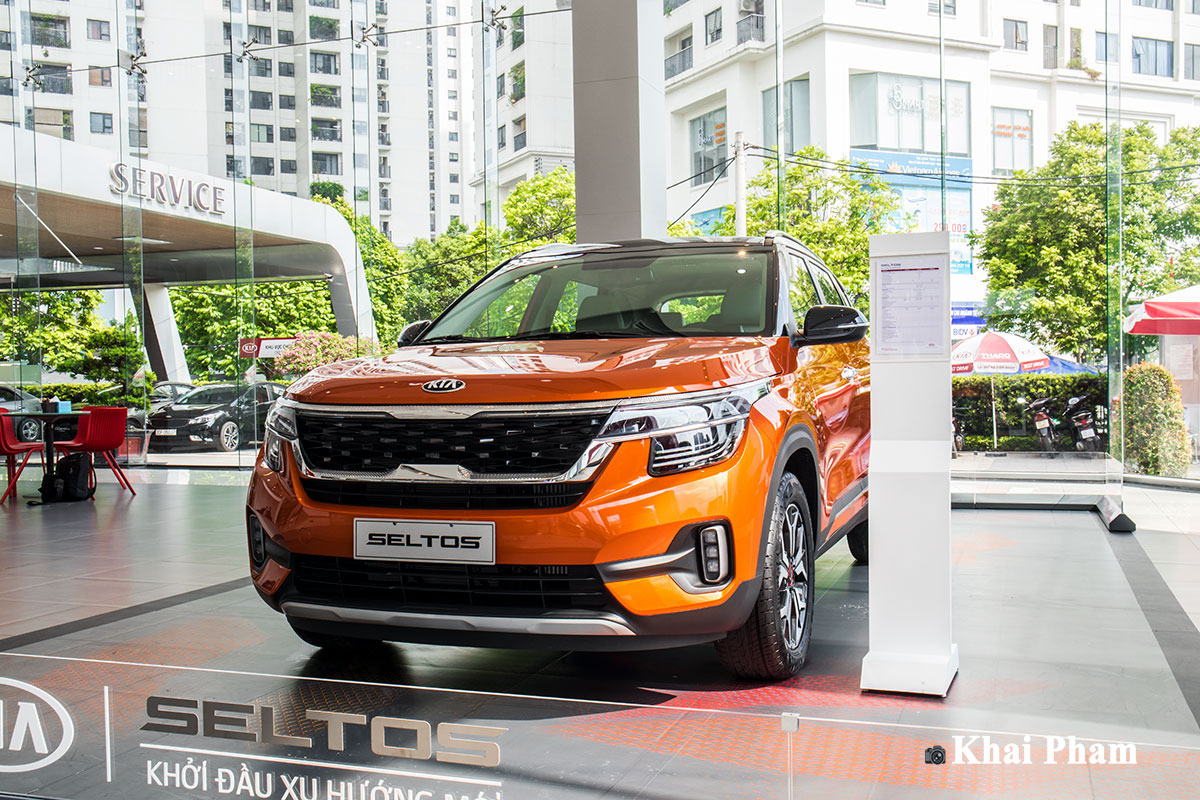 Kia Seltos Premium 2020 giảm giá 20 triệu đồng, quyết đấu Toyota Corolla Cross a1