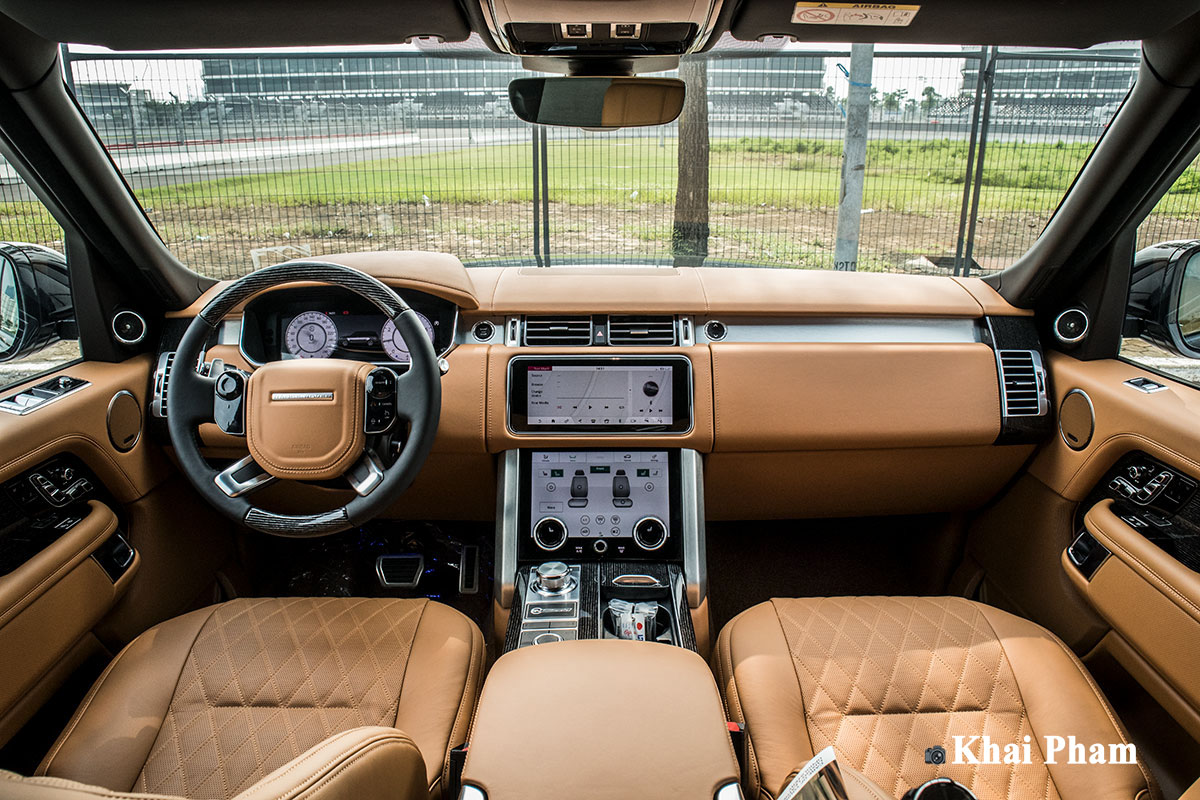 Ảnh Khoang lái xe Range Rover SVAutobiography 2020