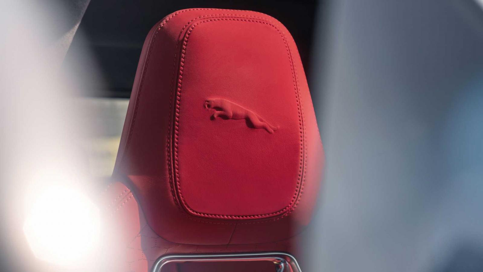 Jaguar F-Pace 2021 hứa hẹn cung cấp khoảng thời gian trải nghiệm lái tuyệt đỉnh Jaguar F-Pace 2021 hứa hẹn cung cấp khoảng thời gian trải nghiệm lái tuyệt đỉnh.