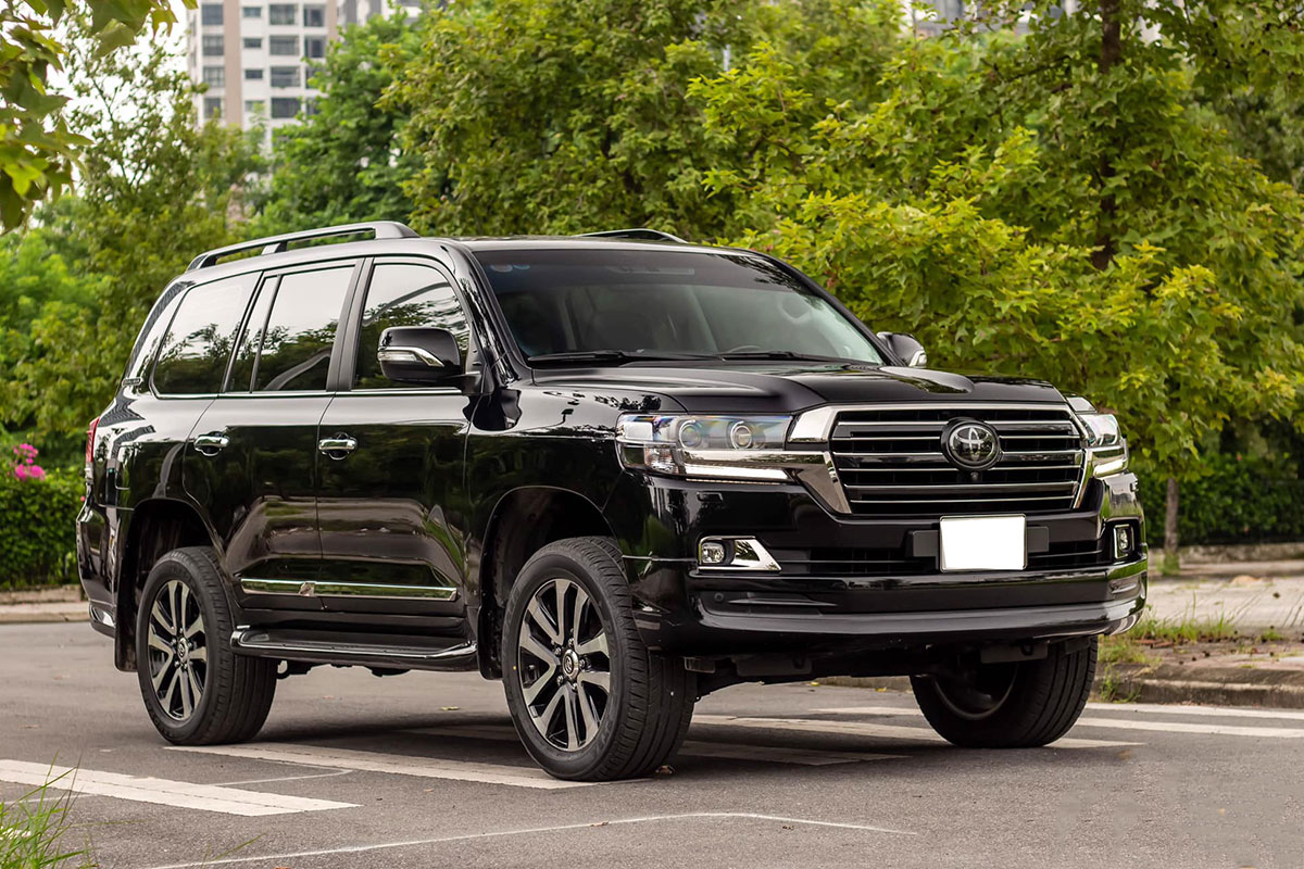 Toyota Land Cruiser cũ nhập Nga bán lại giá cao hơn xe "đập hộp" chính hãng 1 Toyota Land Cruiser cũ nhập Nga bán lại giá cao hơn xe "đập hộp" chính hãng a1