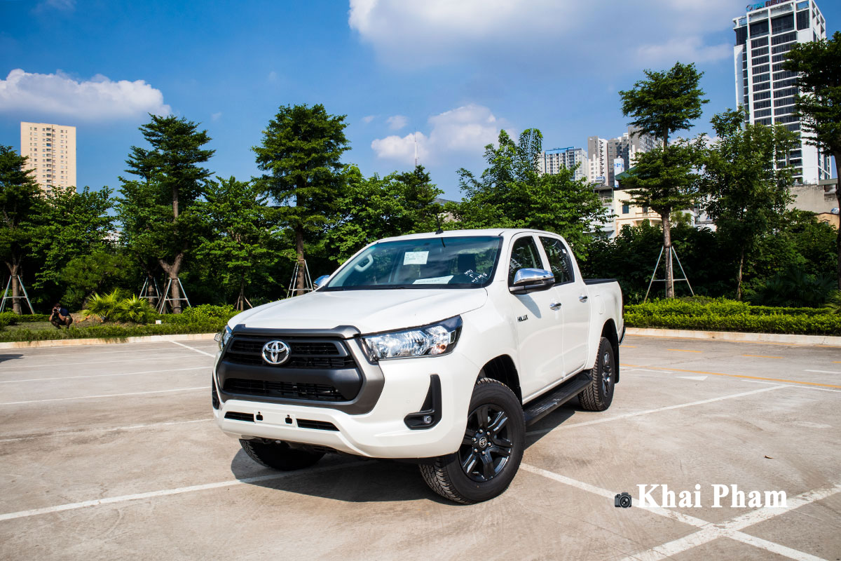 Đánh giá xe Toyota Hilux 2020: Vận hành Ảnh Vận hành xe Toyota Hilux 2020