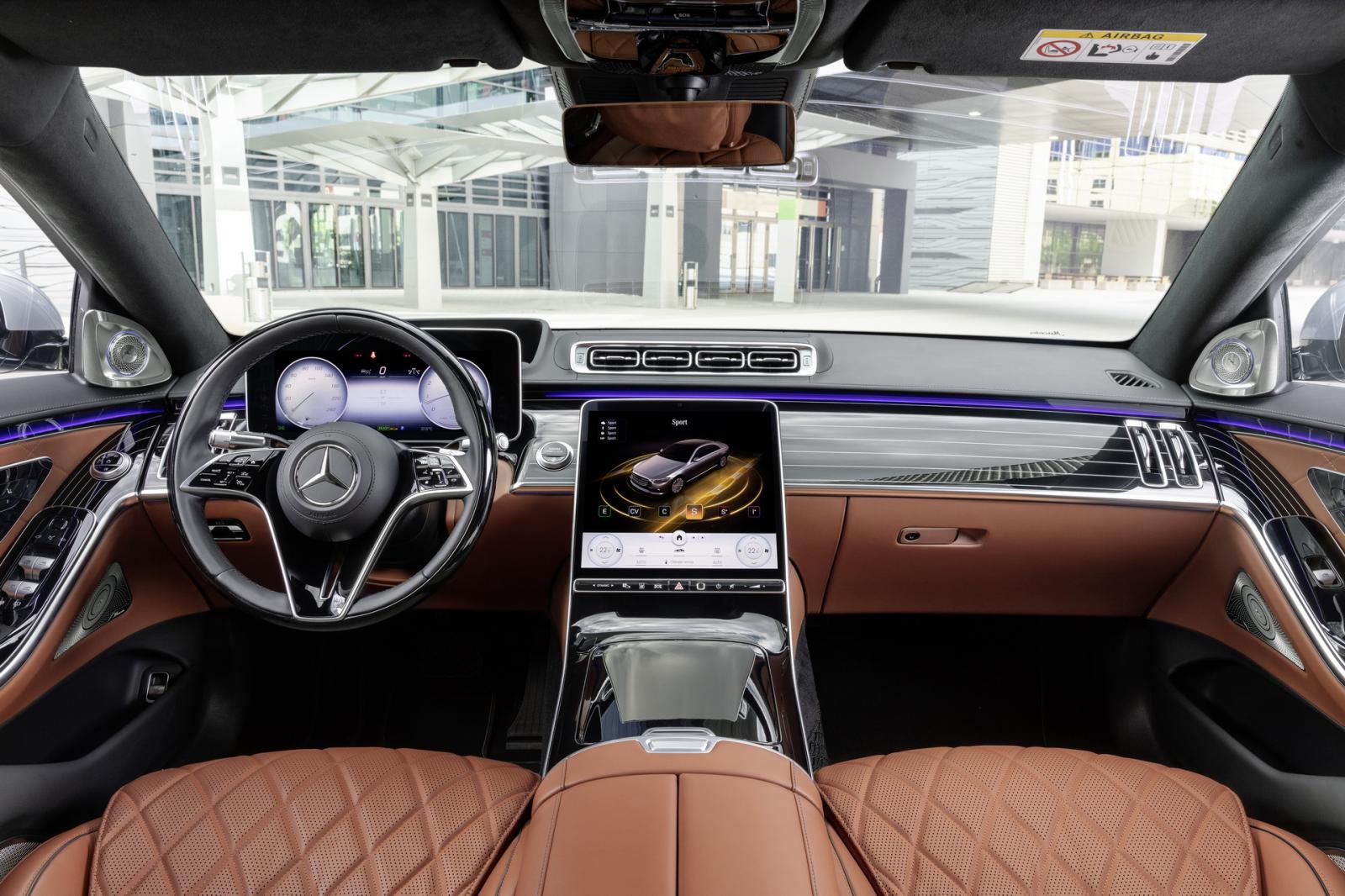 Mercedes-Benz S-Class 2021 hiện đại và cuốn hút Mercedes-Benz S-Class 2021 hiện đại và cuốn hút.
