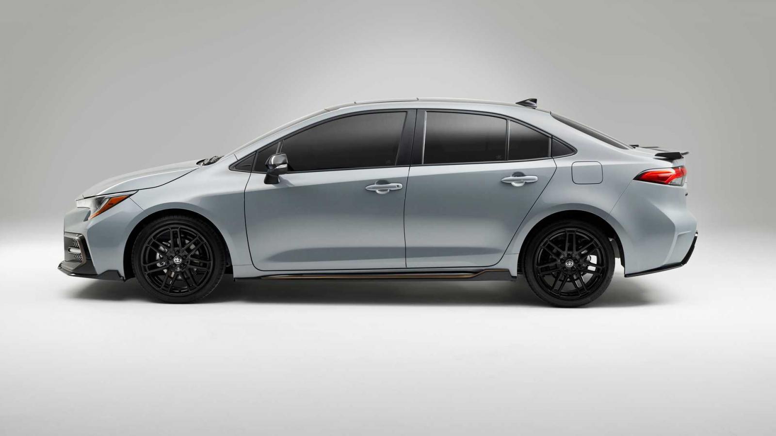 Toyota Corolla Apex Edition 2021 sở hữu nhiều tinh chỉnh đáng giá.