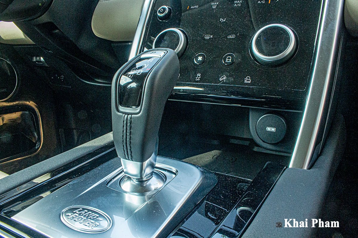 Nội thất Land Rover Discovery Sport 4.