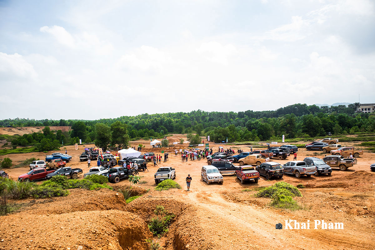 Khai mạc giải đua ô tô địa hình PVOIL VOC 2020, nơi thỏa sức đam mê off-road a18